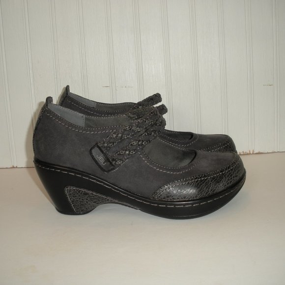 jambu mary jane wedge